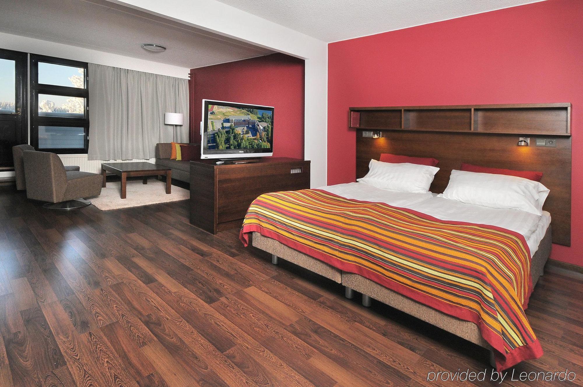 Sport & Vesileppis Hotel 4*